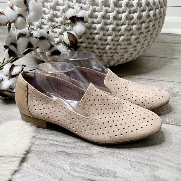Clarks Juliet Hayes Perforated Leather Slip On Ortholite Loafers Tan Size 9.5W - Picture 1 of 6